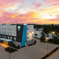 Tru by Hilton Lake Charles