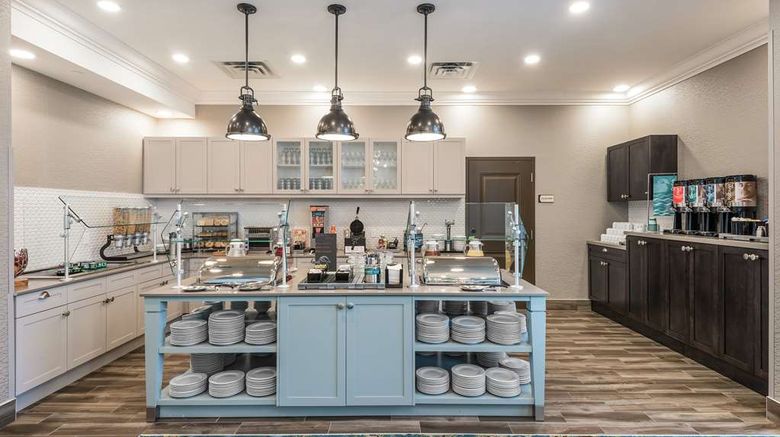 <b>Homewood Suites by Hilton Ottawa Airport Restaurant</b>. Images powered by <a href="https://iceportal.shijigroup.com/" title="IcePortal" target="_blank">IcePortal</a>.