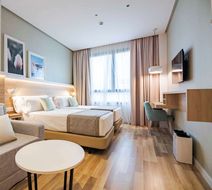 The Golden Hotel Barcelona Room