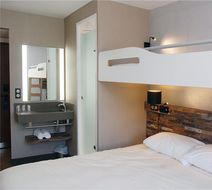 Ibis Budget Annecy Poisy Room