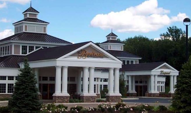 The Bertram Inn & Conference Center Exterior