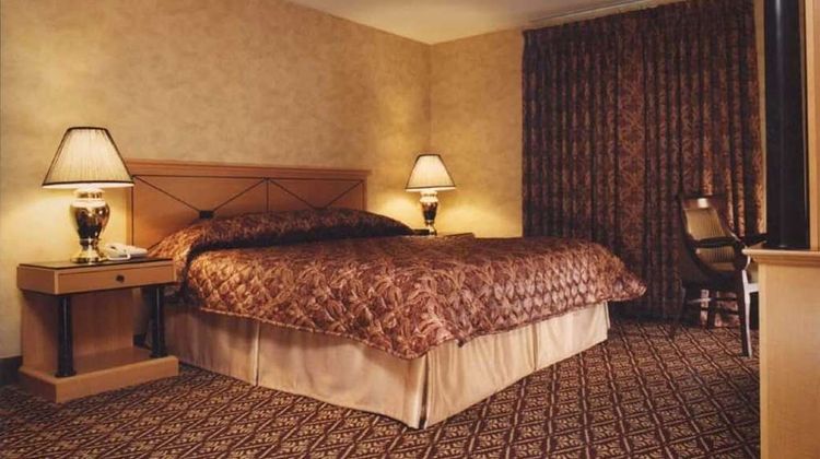 The Bertram Inn & Conference Center Room