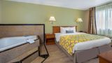 <b>Baymont Inn Tehachapi Suite</b>. Images powered by <a href="https://iceportal.shijigroup.com/" title="IcePortal" target="_blank">IcePortal</a>.