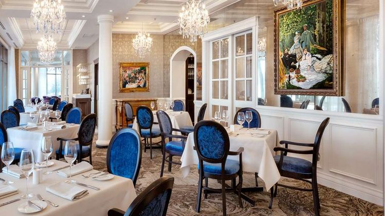 Chateau Vaudreuil Suites Hotel Restaurant