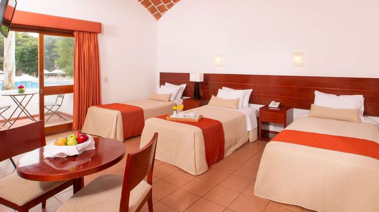 <b>Las Dunas Sun Resort Room</b>. Images powered by <a href="https://iceportal.shijigroup.com/" title="IcePortal" target="_blank">IcePortal</a>.