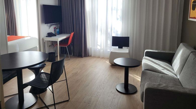 <b>Adagio Serris-Val d'Europe Room</b>. Images powered by <a href="https://iceportal.shijigroup.com/" title="IcePortal" target="_blank">IcePortal</a>.