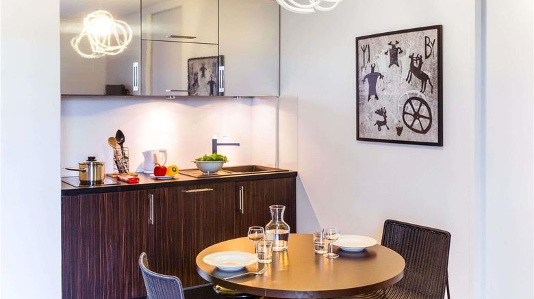<b>Adagio Serris-Val d'Europe Room</b>. Images powered by <a href="https://iceportal.shijigroup.com/" title="IcePortal" target="_blank">IcePortal</a>.