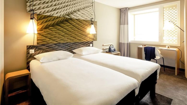 <b>Ibis Lyon Carre de Soie Room</b>. Images powered by <a href="https://iceportal.shijigroup.com/" title="IcePortal" target="_blank">IcePortal</a>.