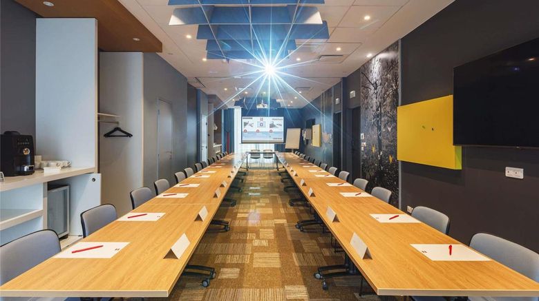 <b>Ibis Lyon Carre de Soie Meeting</b>. Images powered by <a href="https://iceportal.shijigroup.com/" title="IcePortal" target="_blank">IcePortal</a>.