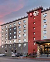 Best Western Plus Landmark Inn