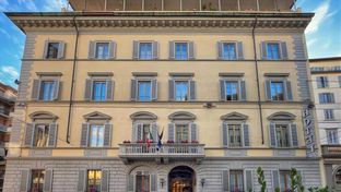 De La Pace, Sure Hotel Collection by BW