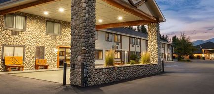 Baymont by Wyndham Whitefish Exterior