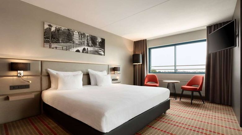 <b>Ramada Amsterdam Airport Schiphol Room</b>. Images powered by <a href="https://iceportal.shijigroup.com/" title="IcePortal" target="_blank">IcePortal</a>.