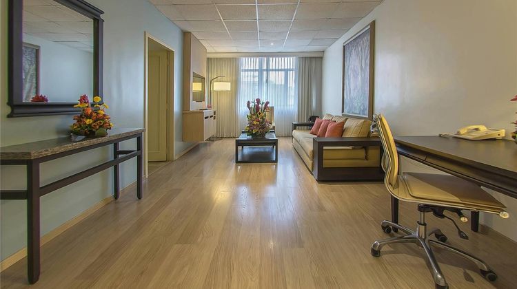 Grand Hotel Guayaquil Suite