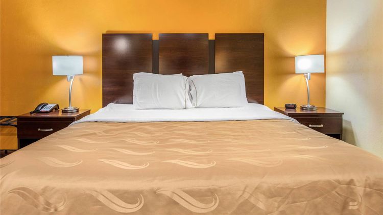 Quality Inn Grand Rapids Suite