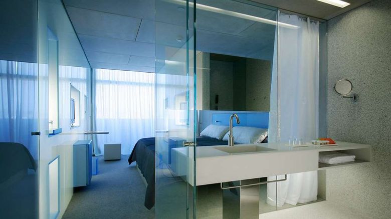 <b>Hotel Puerta America Madrid Room</b>. Images powered by <a href="https://iceportal.shijigroup.com/" title="IcePortal" target="_blank">IcePortal</a>.