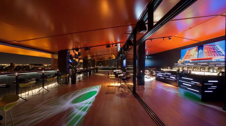 <b>Hotel Puerta America Madrid Restaurant</b>. Images powered by <a href="https://iceportal.shijigroup.com/" title="IcePortal" target="_blank">IcePortal</a>.