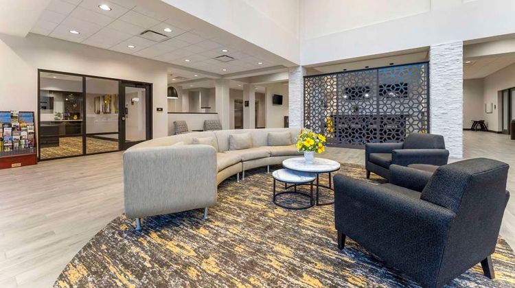 Best Western Plus Cranberry-Pittsburgh N Lobby