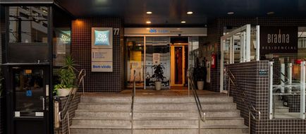 Ibis Budget Santos Gonzaga Exterior