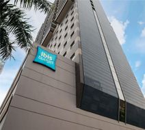 Ibis Budget Santos Gonzaga Exterior