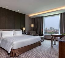 Pullman Yangon Centrepoint Hotel Room