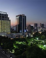 Pullman Yangon Centrepoint Hotel