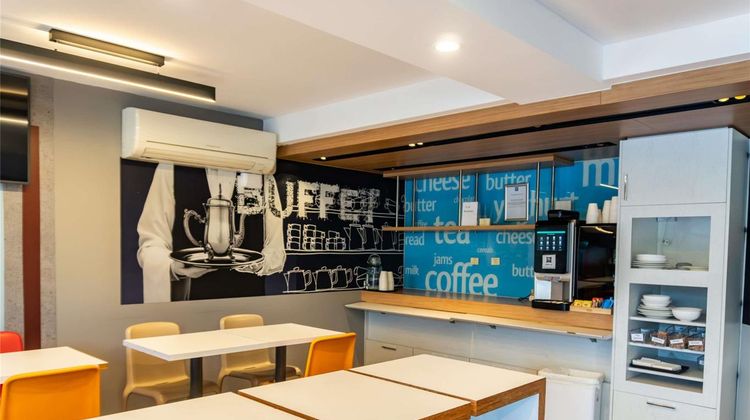 Ibis Budget Melbourne Airport Exterior
