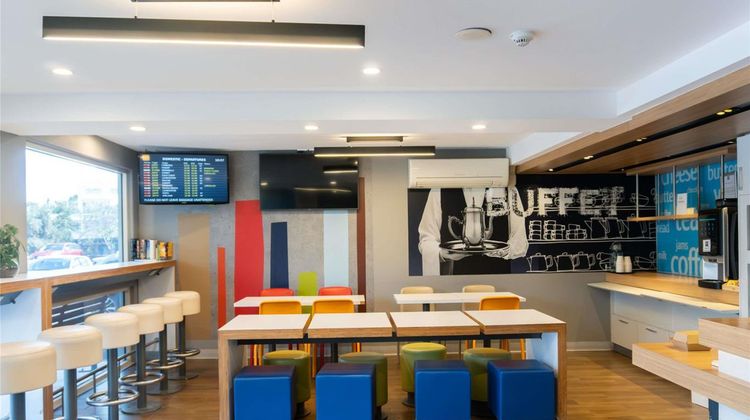 Ibis Budget Melbourne Airport Exterior