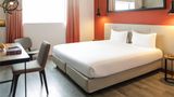 <b>Adagio Paris Cite De La Musique Room</b>. Images powered by <a href="https://iceportal.shijigroup.com/" title="IcePortal" target="_blank">IcePortal</a>.