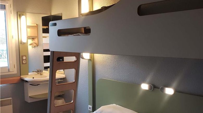 <b>Ibis Budget Dommartin Cuiseaux Room</b>. Images powered by <a href="https://iceportal.shijigroup.com/" title="IcePortal" target="_blank">IcePortal</a>.