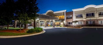 Days Inn & Suites Rochester Hills Exterior