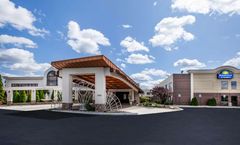 Days Inn & Suites Rochester Hills