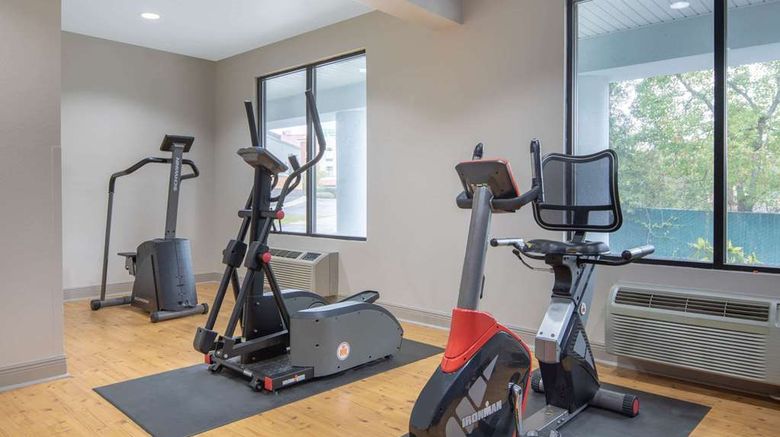 <b>Baymont Inn & Suites Health</b>. Images powered by <a href="https://iceportal.shijigroup.com/" title="IcePortal" target="_blank">IcePortal</a>.