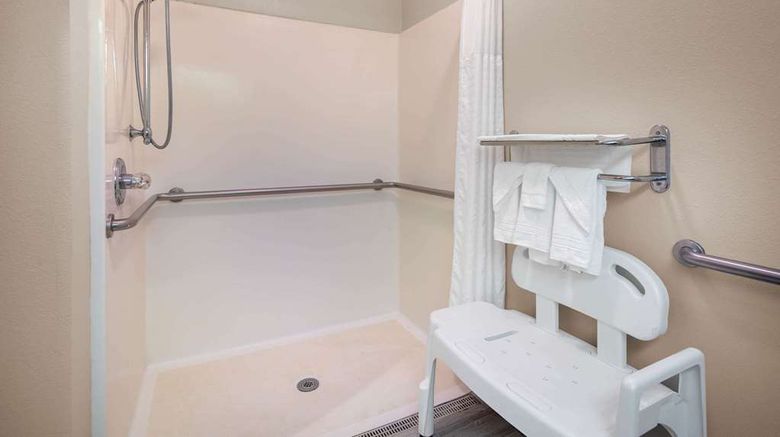 <b>Baymont Inn & Suites Room</b>. Images powered by <a href="https://iceportal.shijigroup.com/" title="IcePortal" target="_blank">IcePortal</a>.