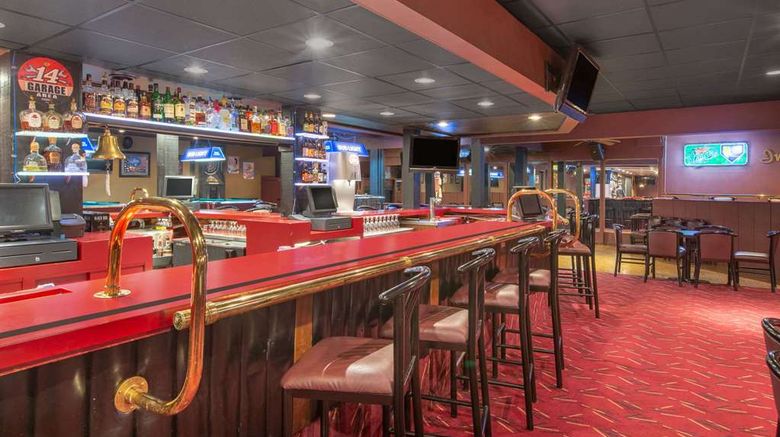 <b>Ramada by Wyndham Midtown Grand Island Restaurant</b>. Images powered by <a href="https://iceportal.shijigroup.com/" title="IcePortal" target="_blank">IcePortal</a>.
