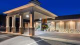 Ramada by Wyndham Midtown Grand Island Exterior