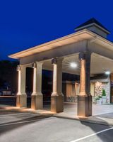 Ramada by Wyndham Midtown Grand Island