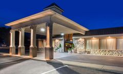 Ramada by Wyndham Midtown Grand Island