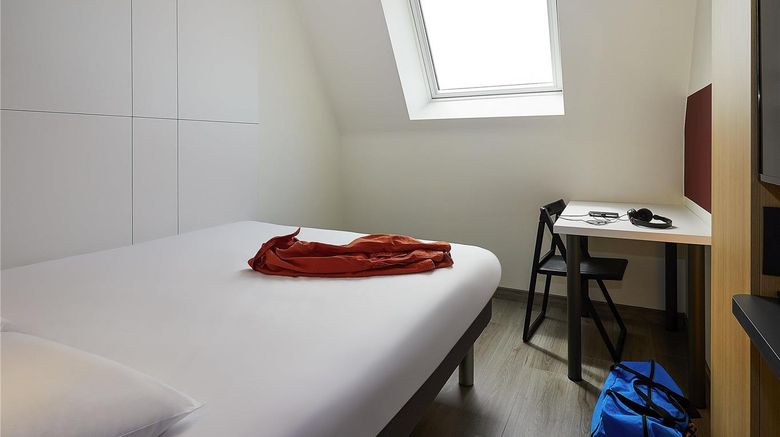 <b>Ibis Budget Oostende Airport Room</b>. Images powered by <a href="https://iceportal.shijigroup.com/" title="IcePortal" target="_blank">IcePortal</a>.