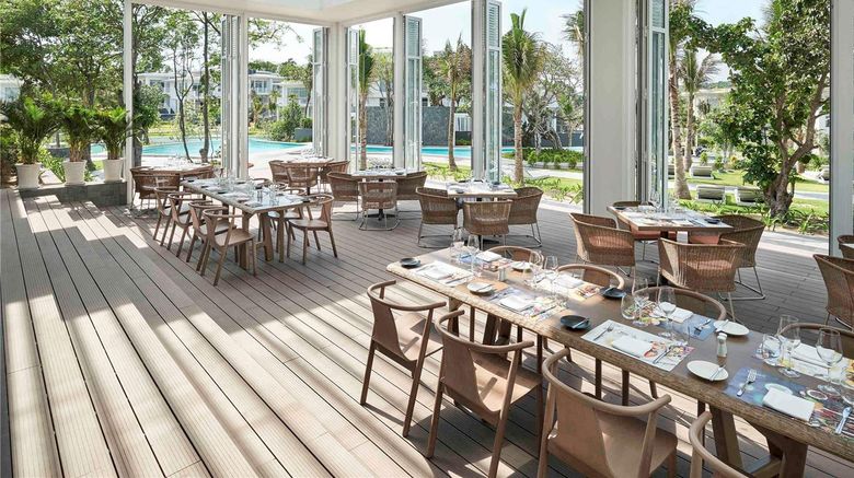 <b>Premier Village Phu Quoc Resort Restaurant</b>. Images powered by <a href="https://iceportal.shijigroup.com/" title="IcePortal" target="_blank">IcePortal</a>.