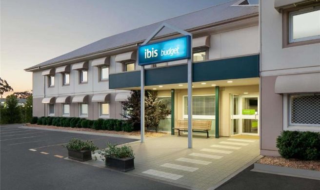 Ibis Budget Canberra Exterior