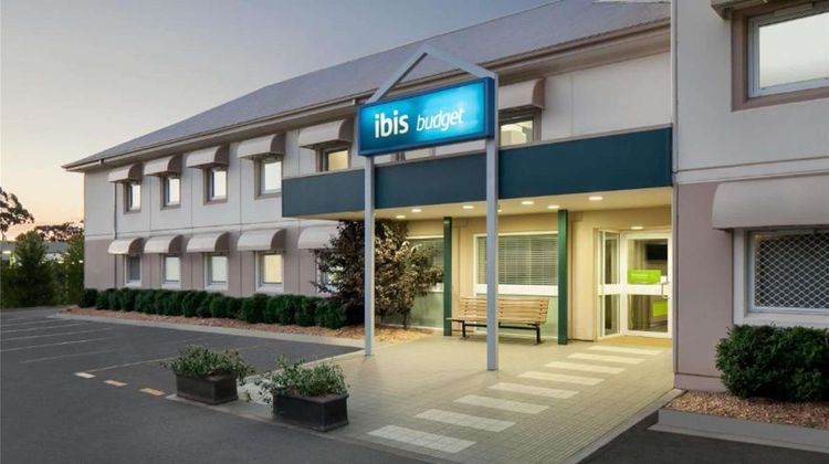 Ibis Budget Canberra Exterior