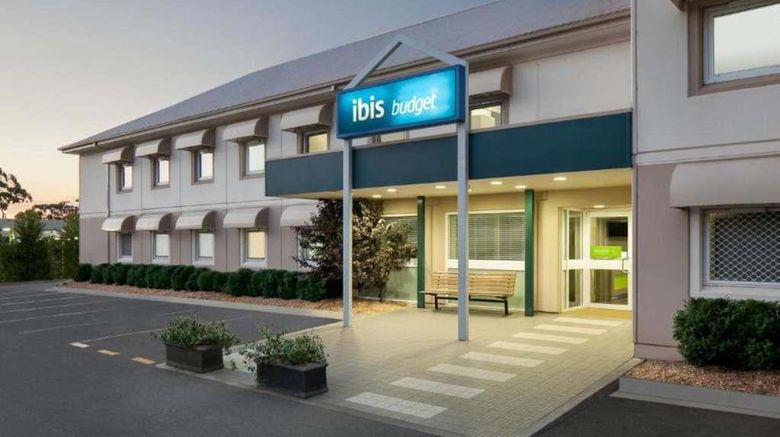 Ibis Budget Canberra Exterior. Images powered by <a href="https://iceportal.shijigroup.com" target="_blank" rel="noopener">Ice Portal</a>.