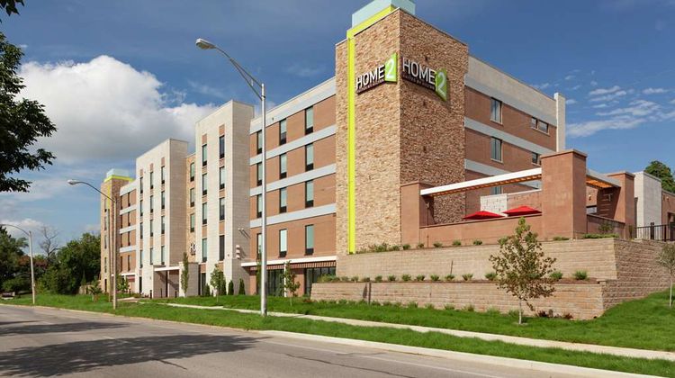 Home2 Suites Bloomington Exterior