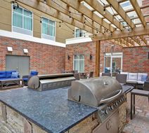 Homewood Suites by Hilton Warren Detroit Exterior