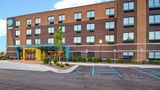 Tru by Hilton Sterling Heights Detroit Exterior