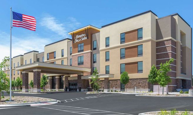 Hampton Inn & Suites Reno/Sparks Exterior