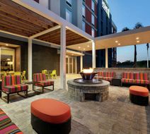 Home2 Suites by Hilton Brandon Exterior