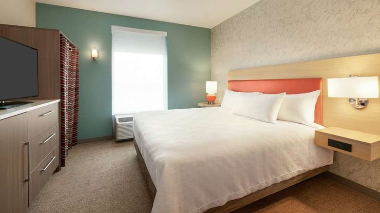 <b>Home2 Suites by Hilton Brandon Room</b>. Images powered by <a href="https://iceportal.shijigroup.com/" title="IcePortal" target="_blank">IcePortal</a>.