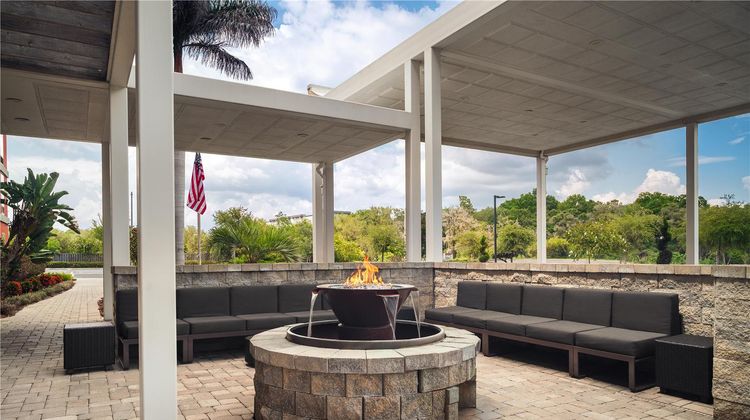 Home2 Suites by Hilton Brandon Exterior